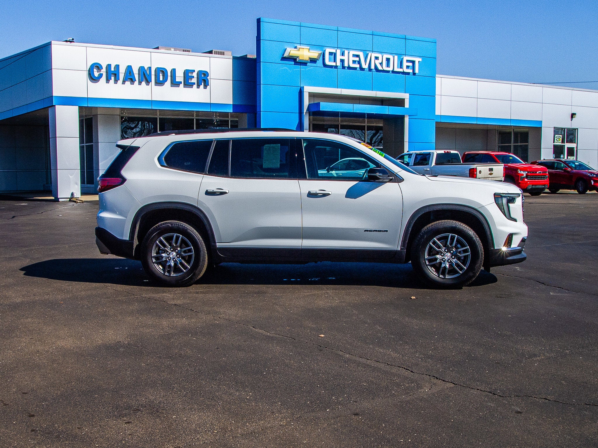 2025 GMC Acadia Elevation