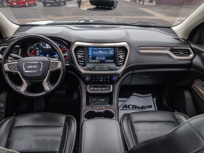 2022 GMC Acadia Denali