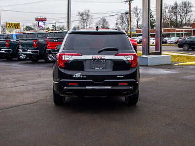 2022 GMC Acadia Denali