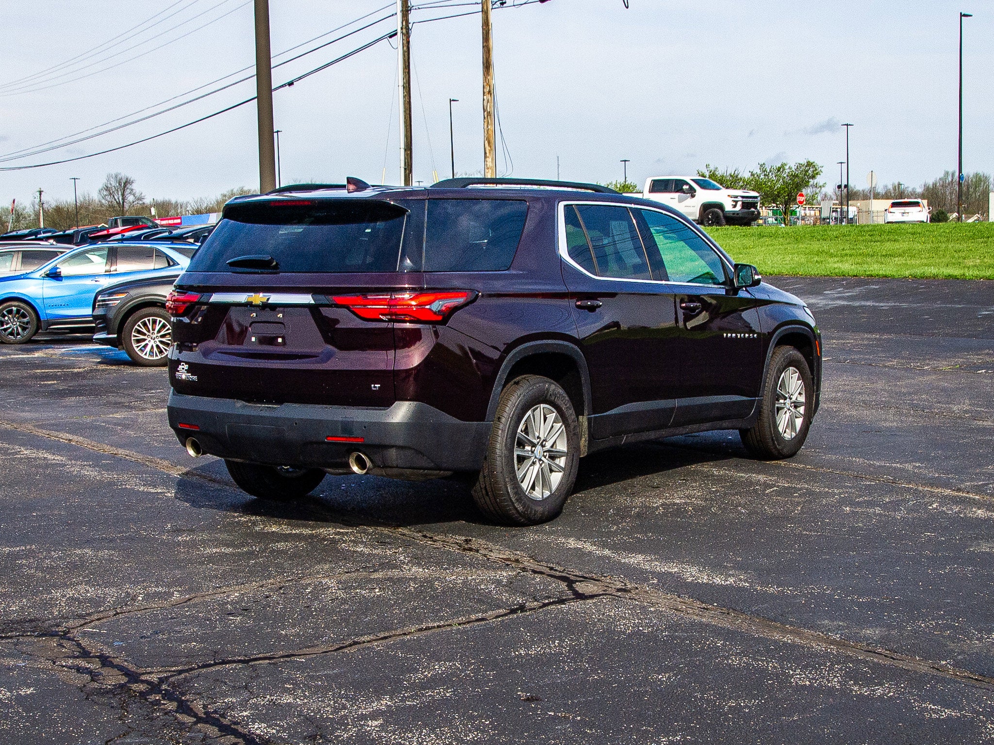 2023 Chevrolet Traverse LT Cloth