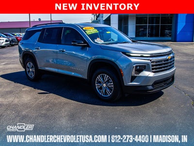 2025 Chevrolet Traverse LT