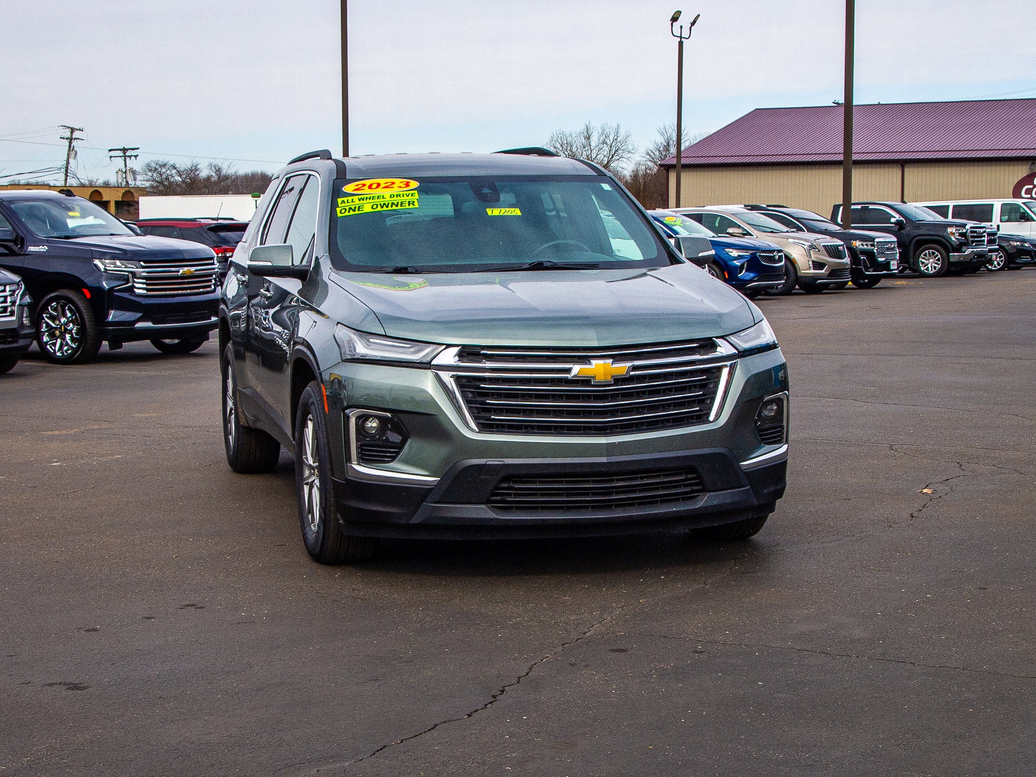 2023 Chevrolet Traverse LT Cloth