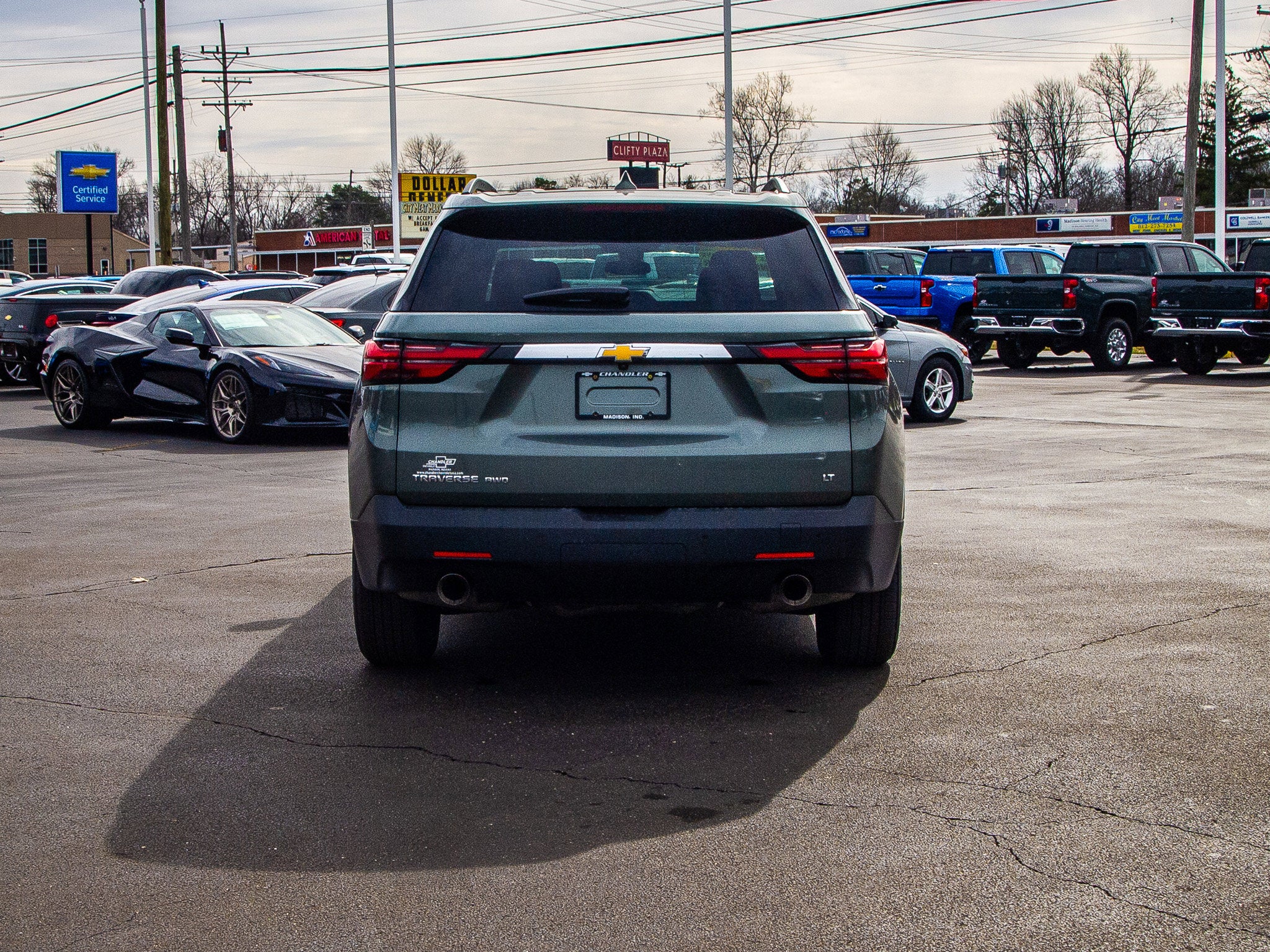 2023 Chevrolet Traverse LT Cloth