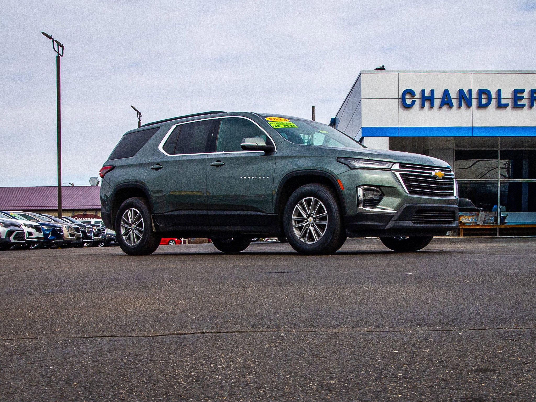 2023 Chevrolet Traverse LT Cloth