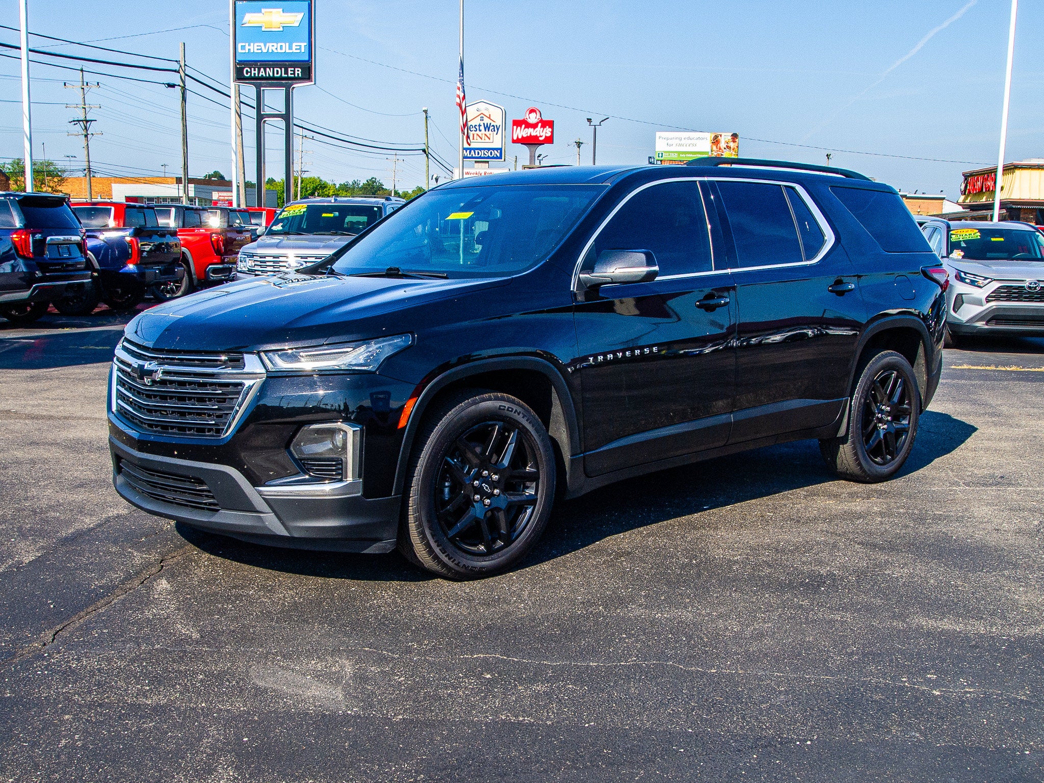 2022 Chevrolet Traverse LT Leather