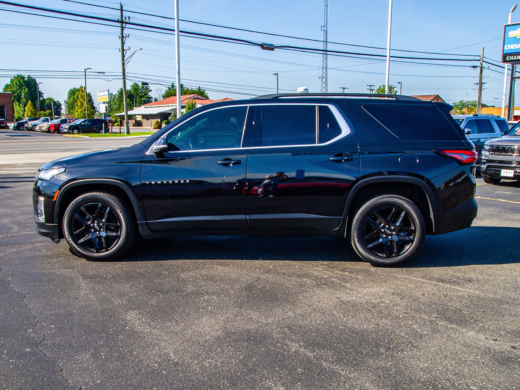 2022 Chevrolet Traverse LT Leather
