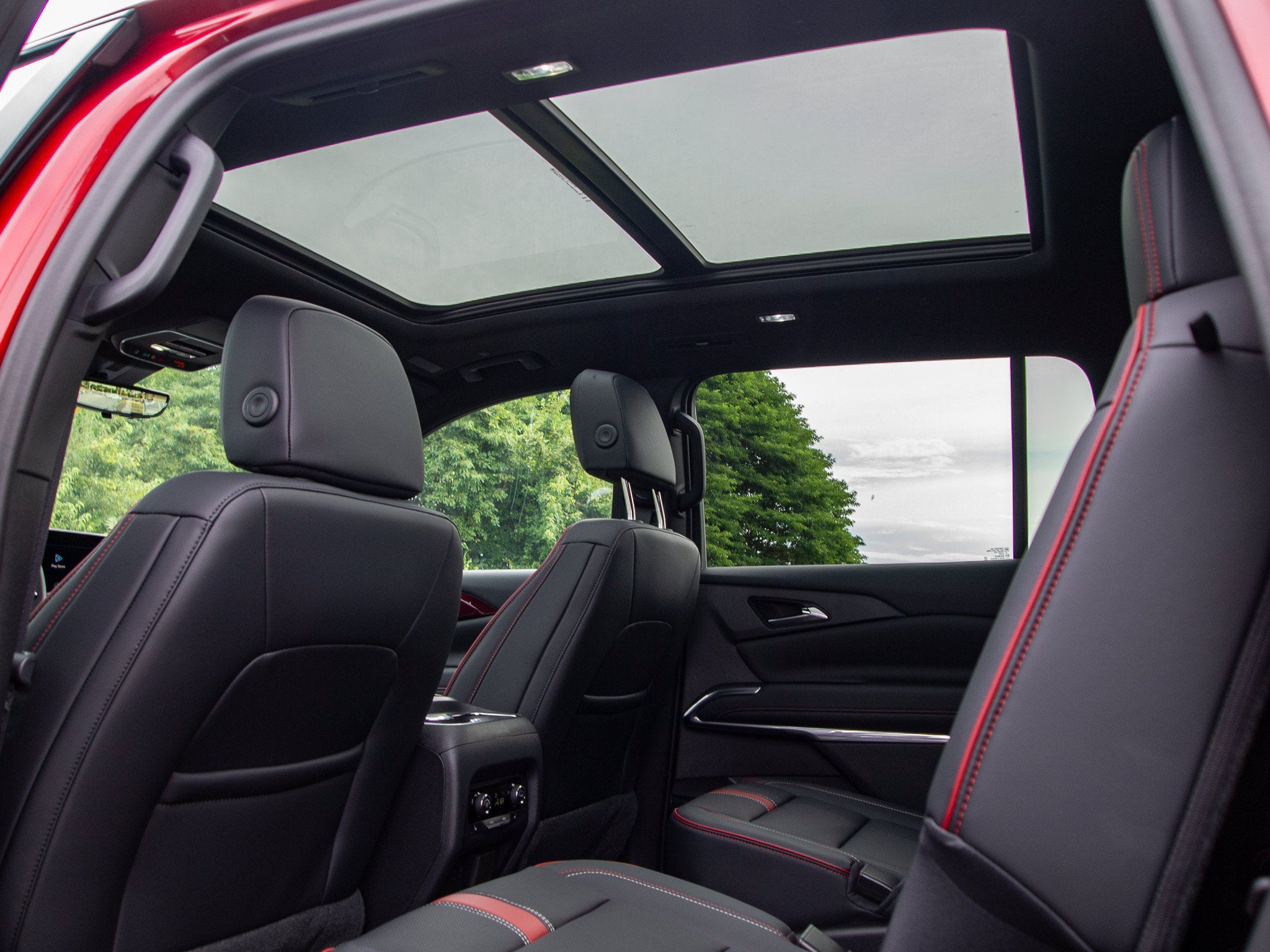 2027 Chevrolet Traverse RS