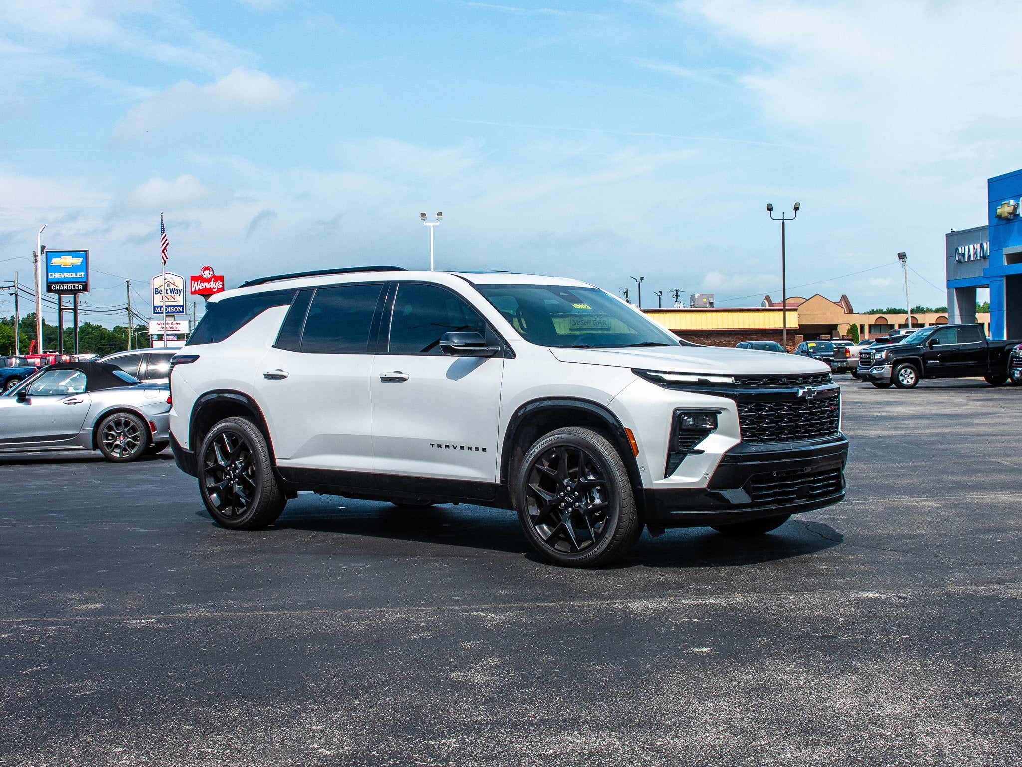 2024 Chevrolet Traverse RS