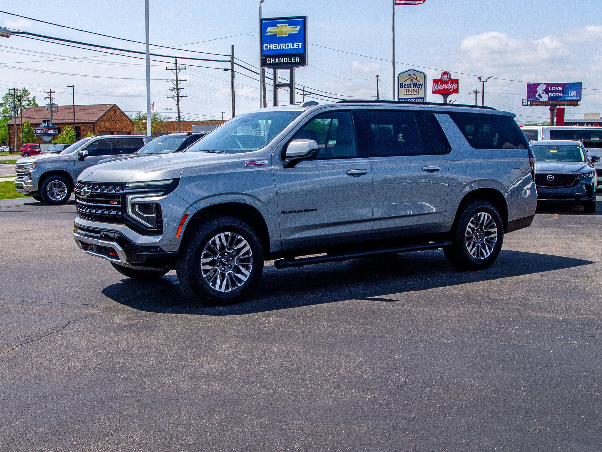2025 Chevrolet Suburban Z71