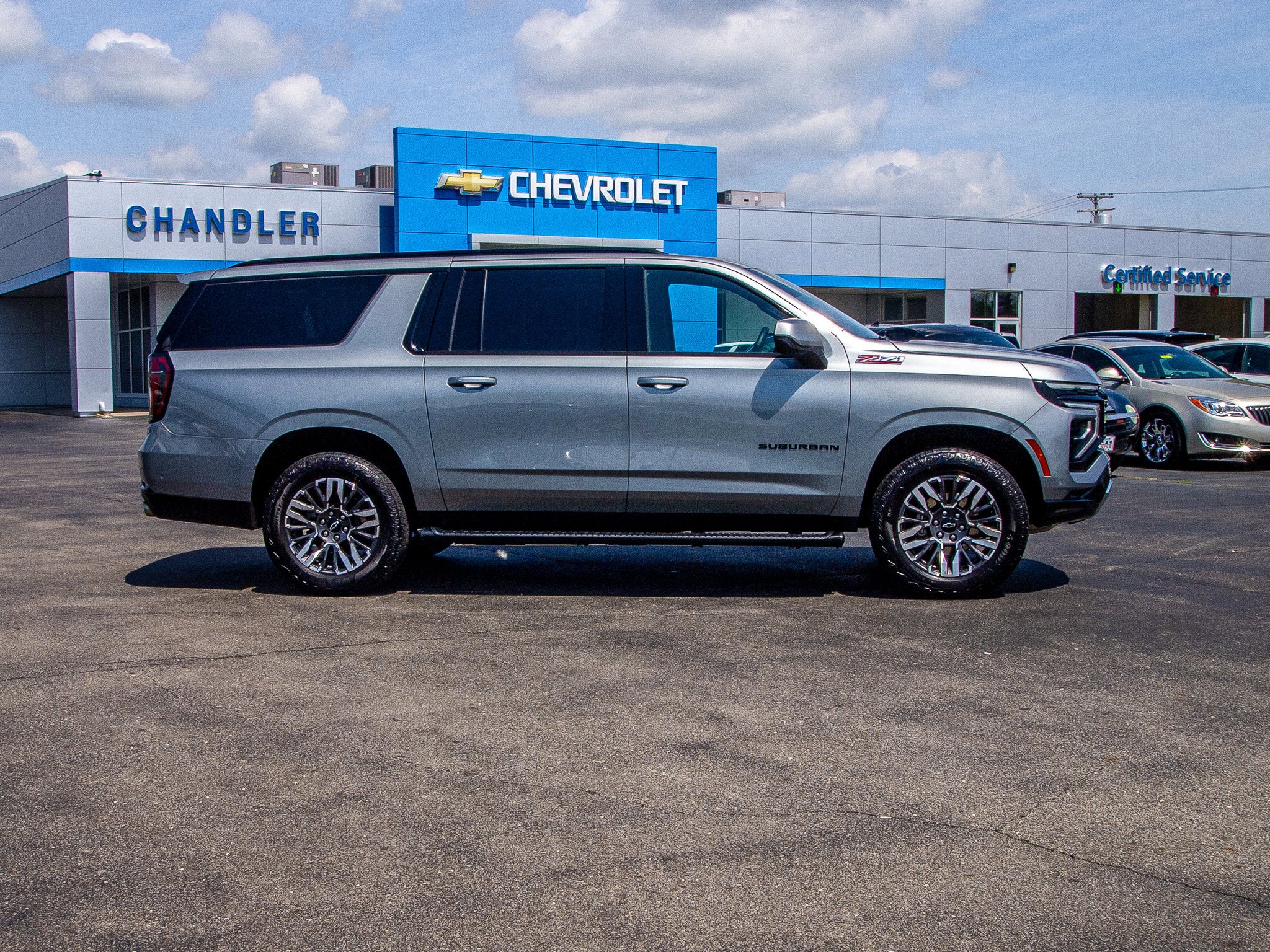 2025 Chevrolet Suburban Z71