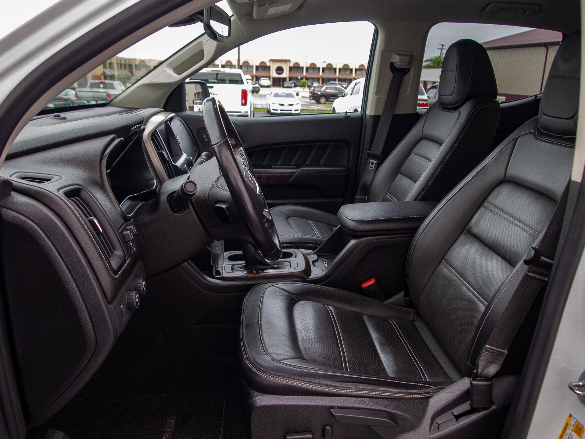 2022 GMC Canyon Denali