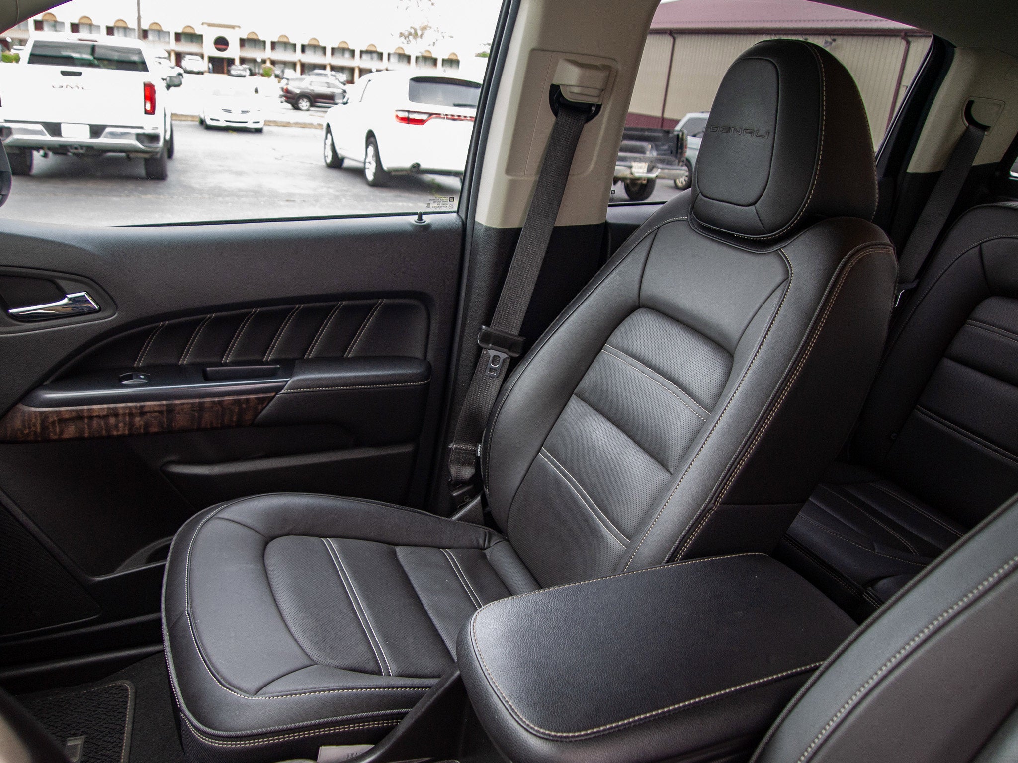 2022 GMC Canyon Denali