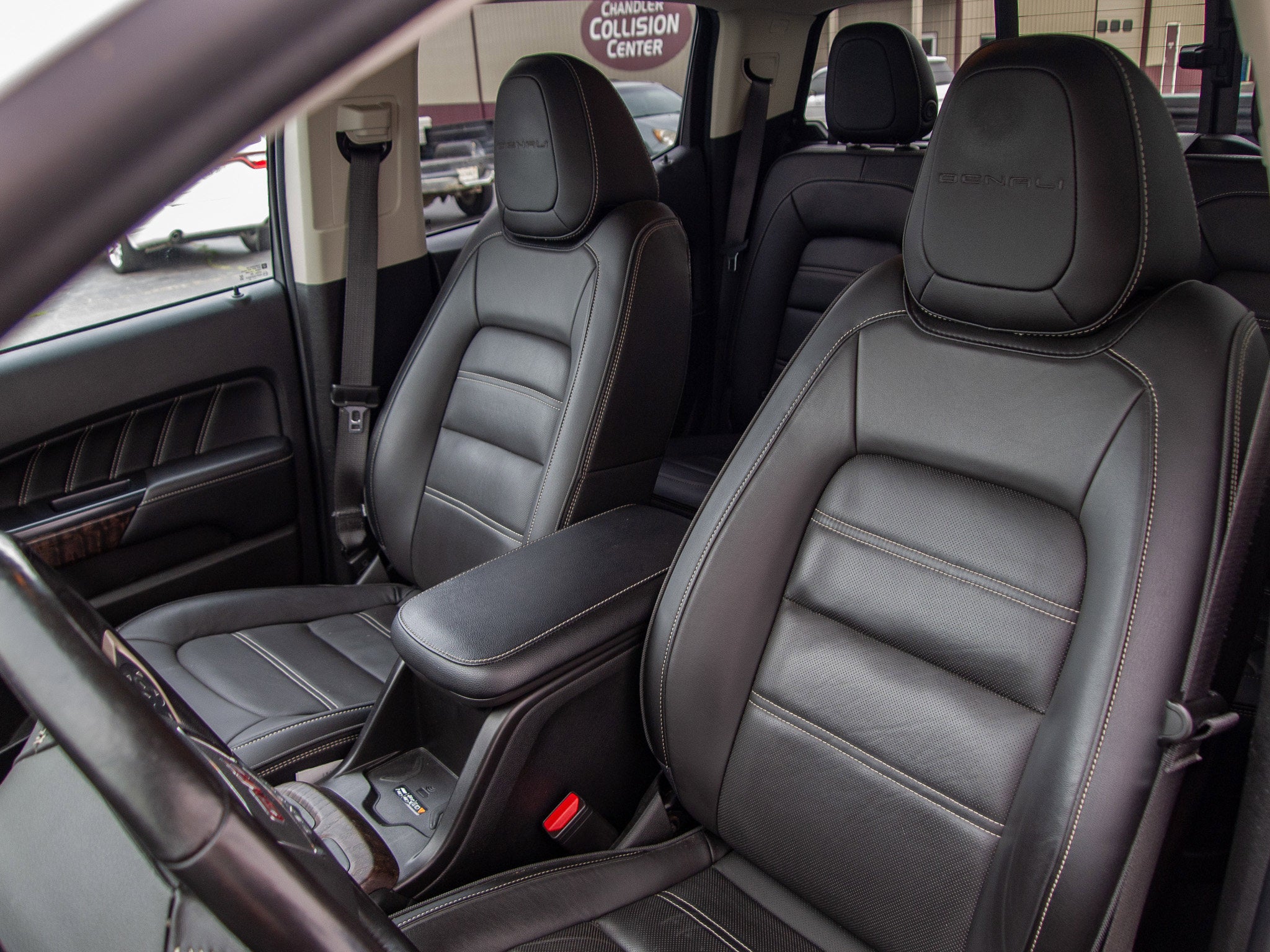 2022 GMC Canyon Denali