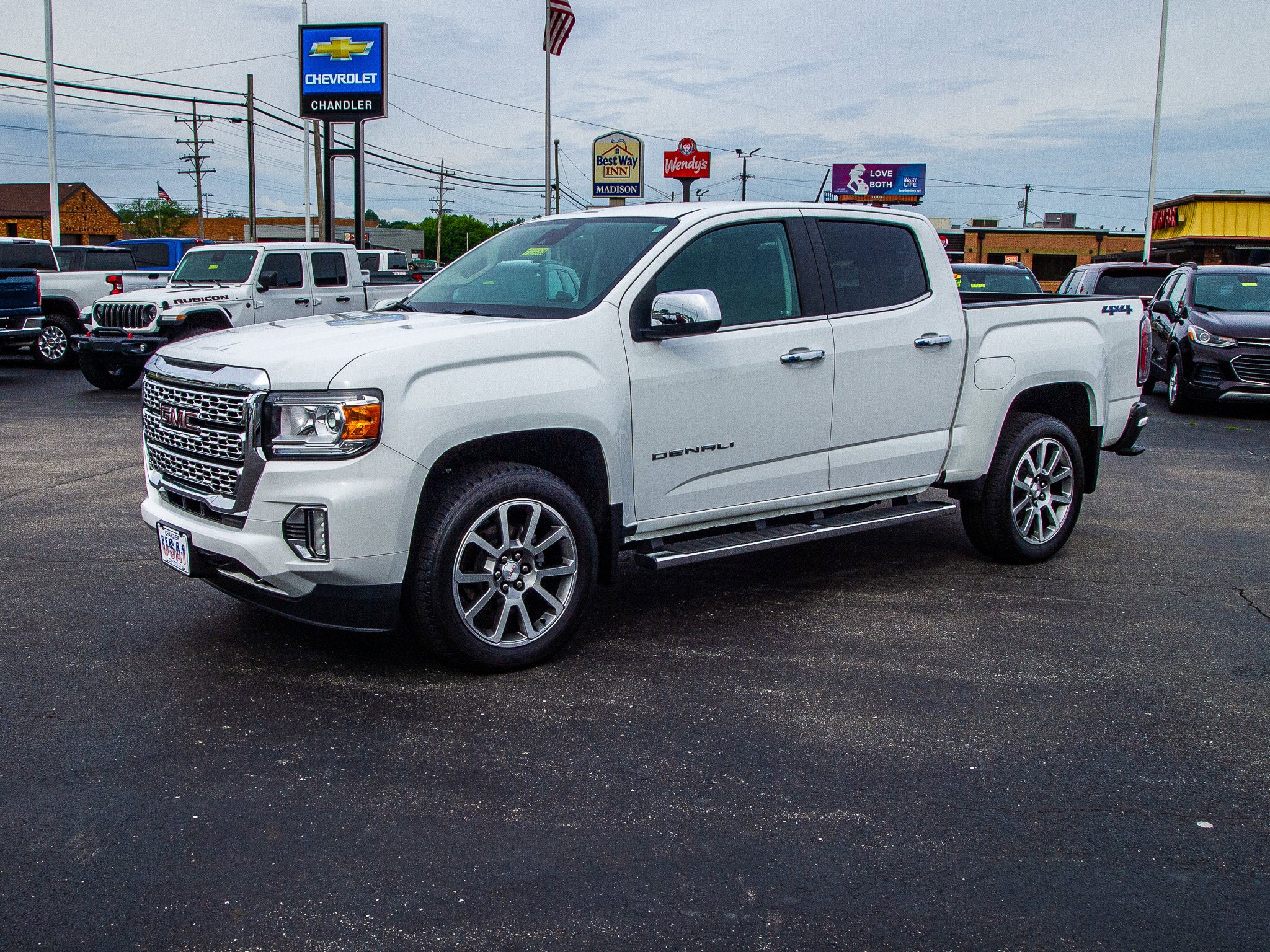 2022 GMC Canyon Denali