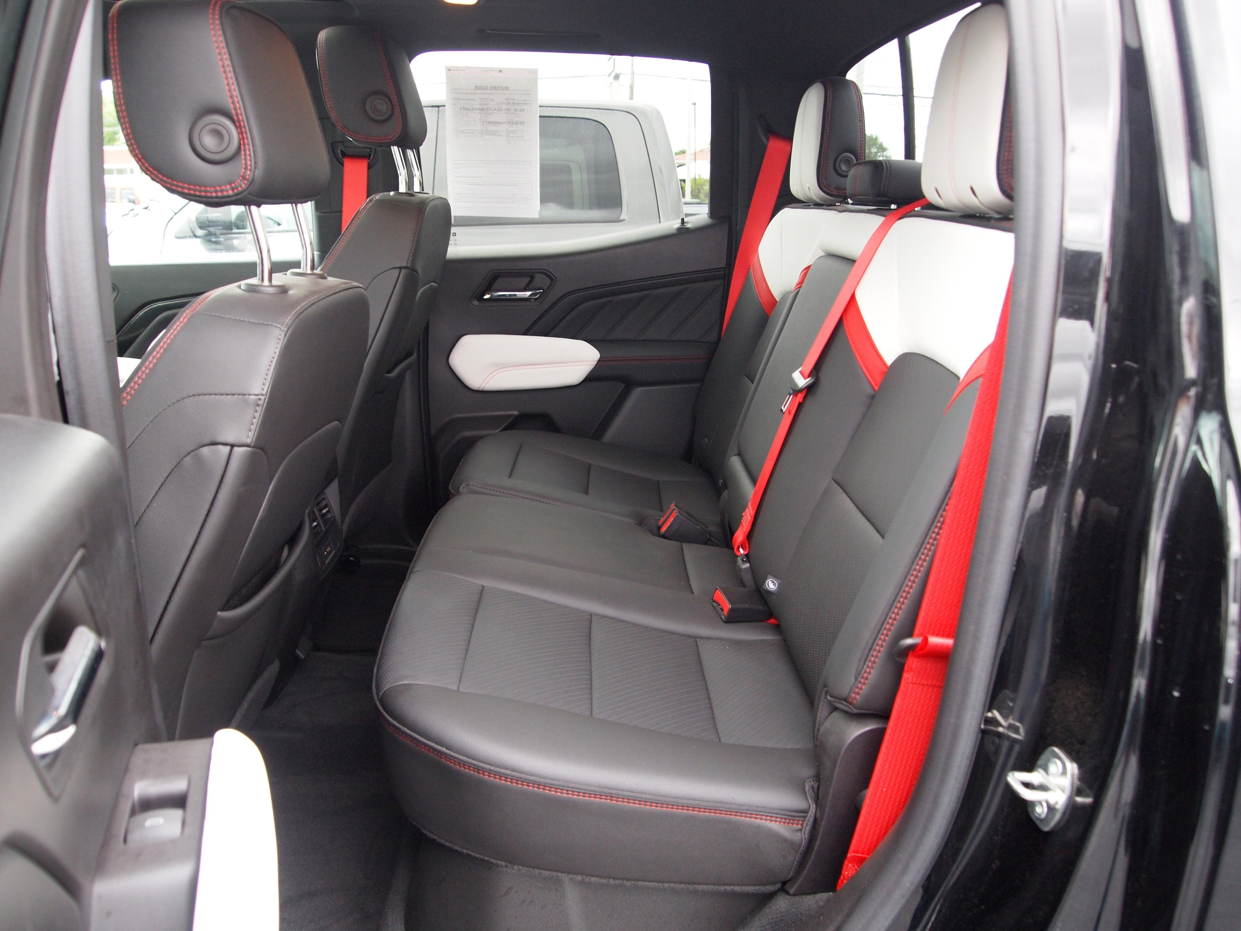 2023 GMC Canyon AT4X