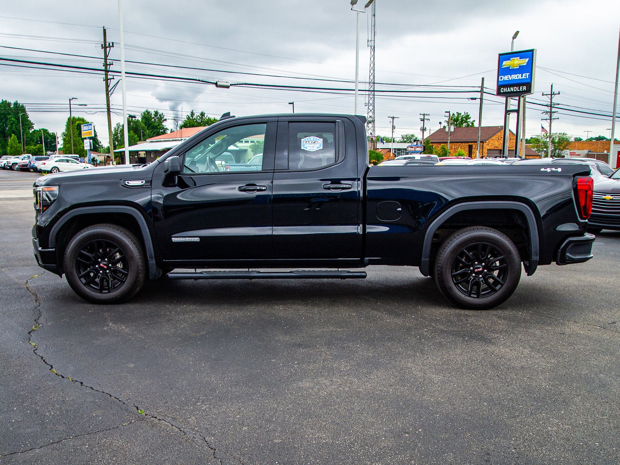 2025 GMC Sierra 1500 Elevation
