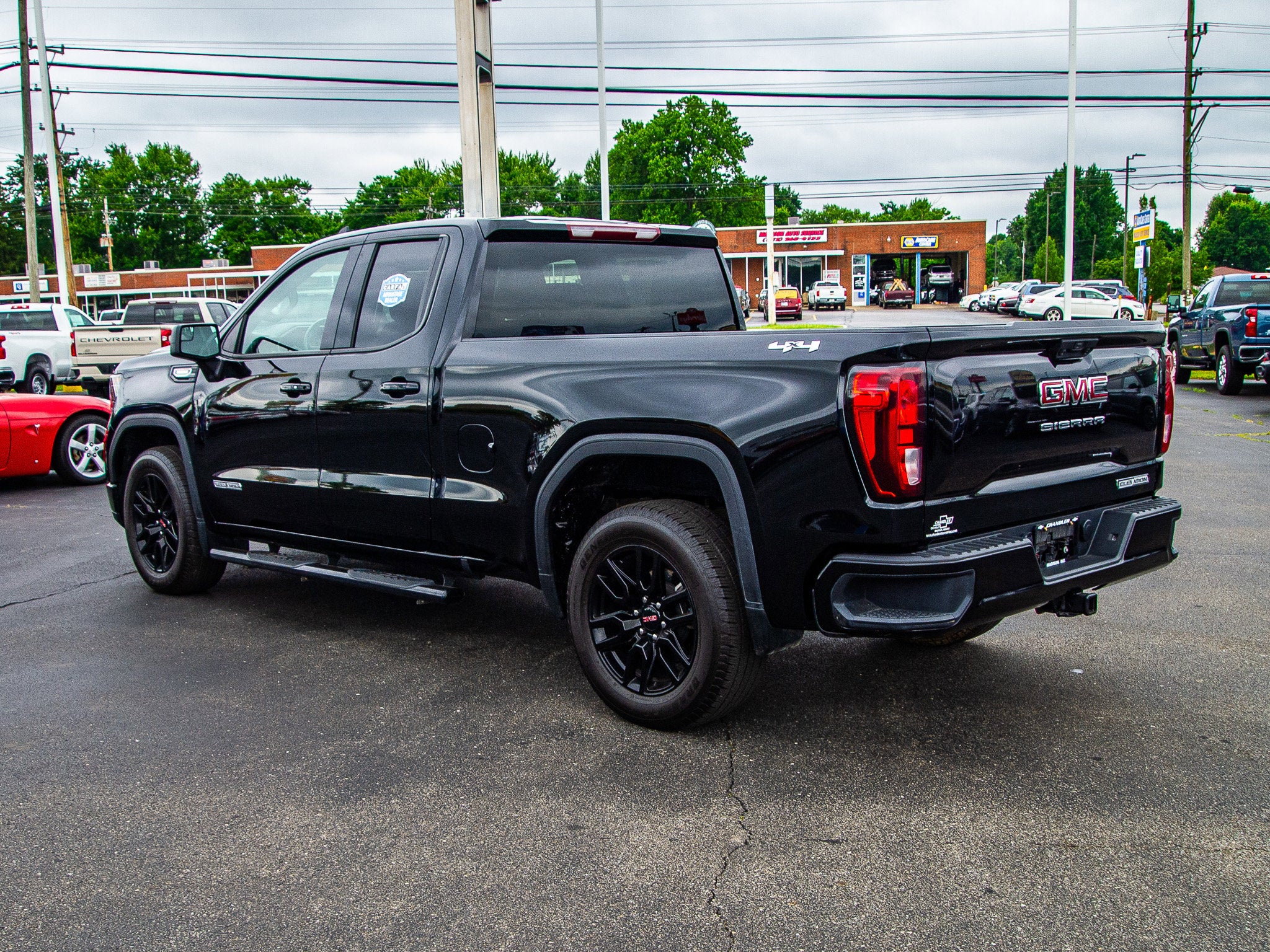 2025 GMC Sierra 1500 Elevation