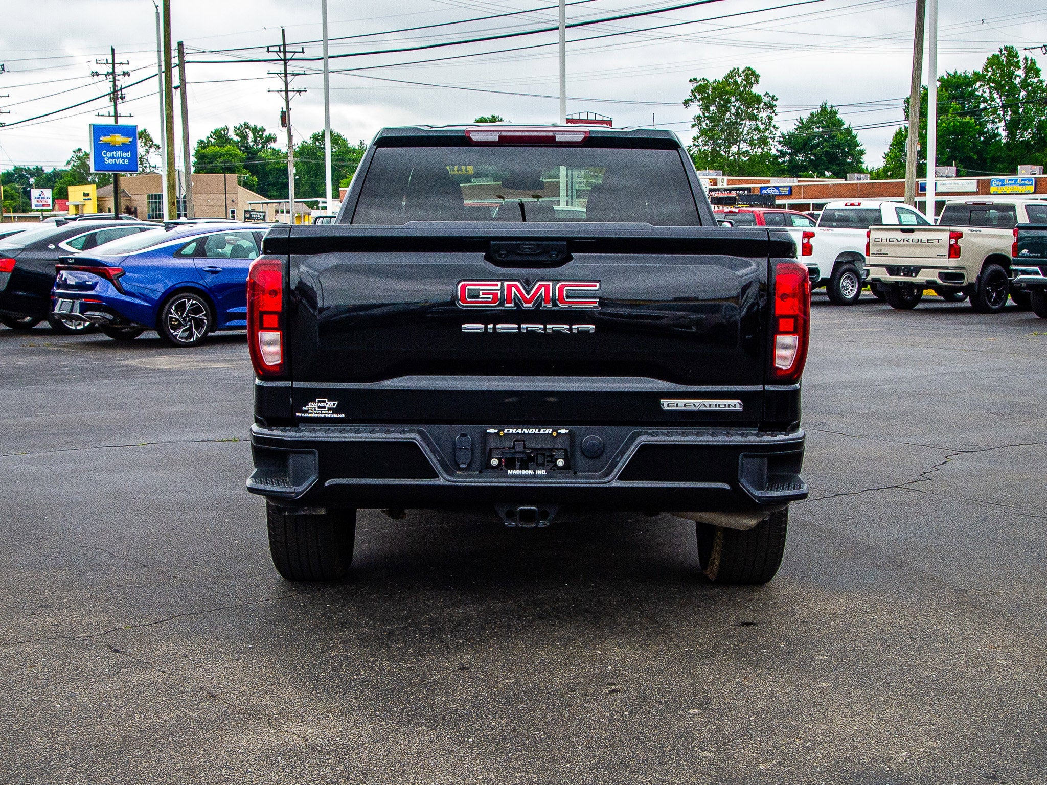 2025 GMC Sierra 1500 Elevation