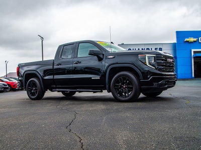 2025 GMC Sierra 1500 Elevation