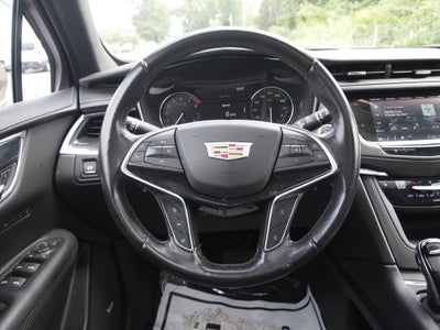 2022 Cadillac XT5 Premium Luxury