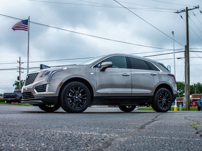 2022 Cadillac XT5 Premium Luxury