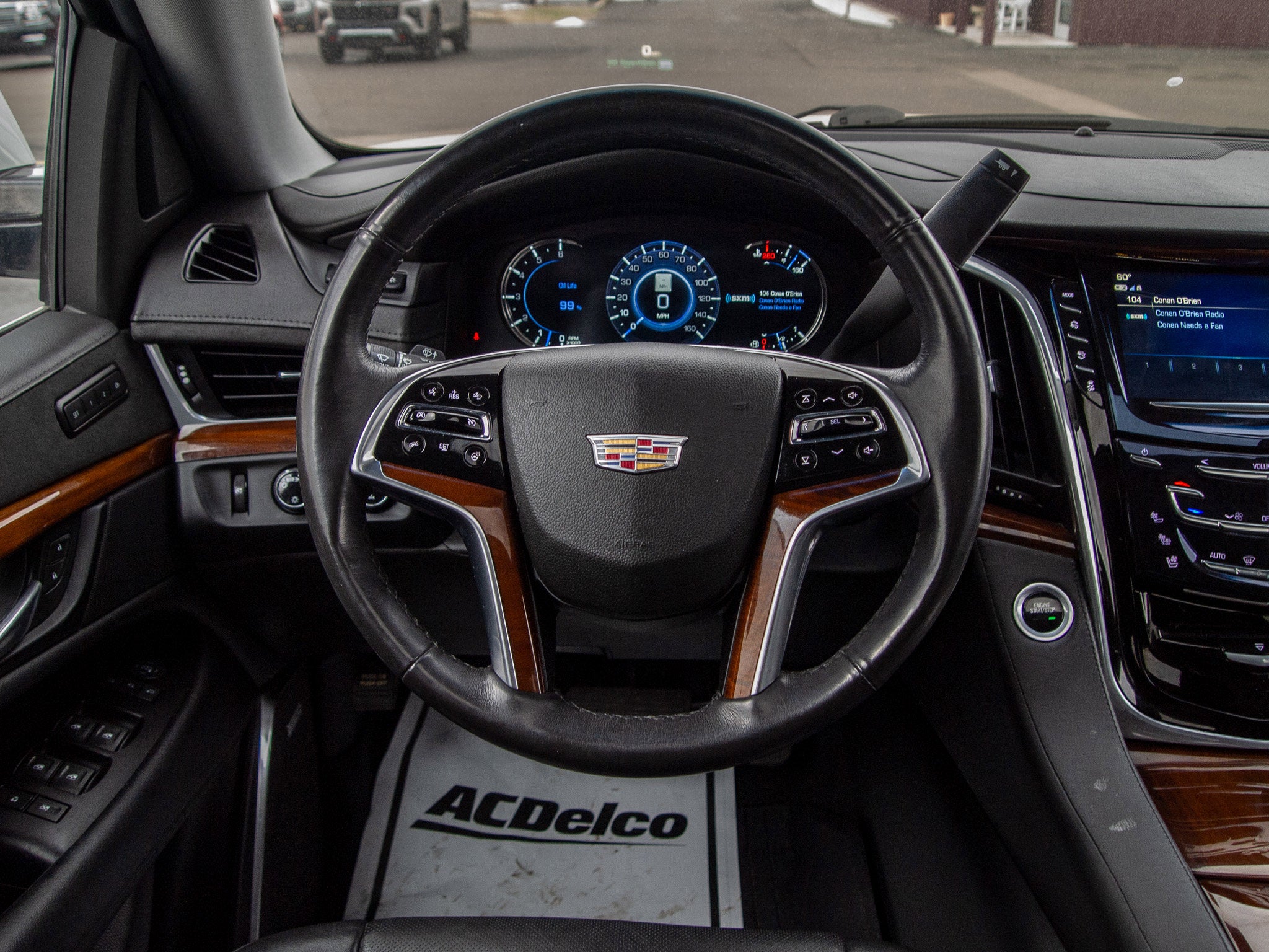 2019 Cadillac Escalade Luxury