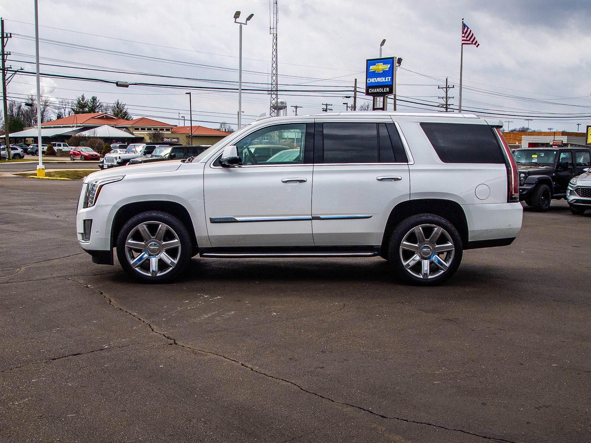 2019 Cadillac Escalade Luxury