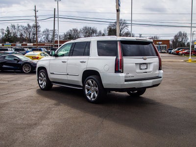 2019 Cadillac Escalade Luxury