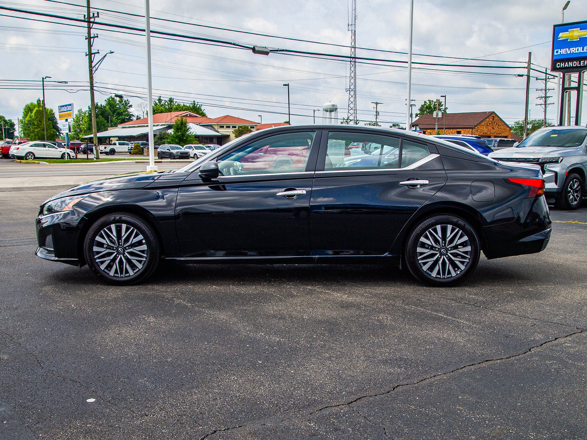 2025 Nissan Altima SV