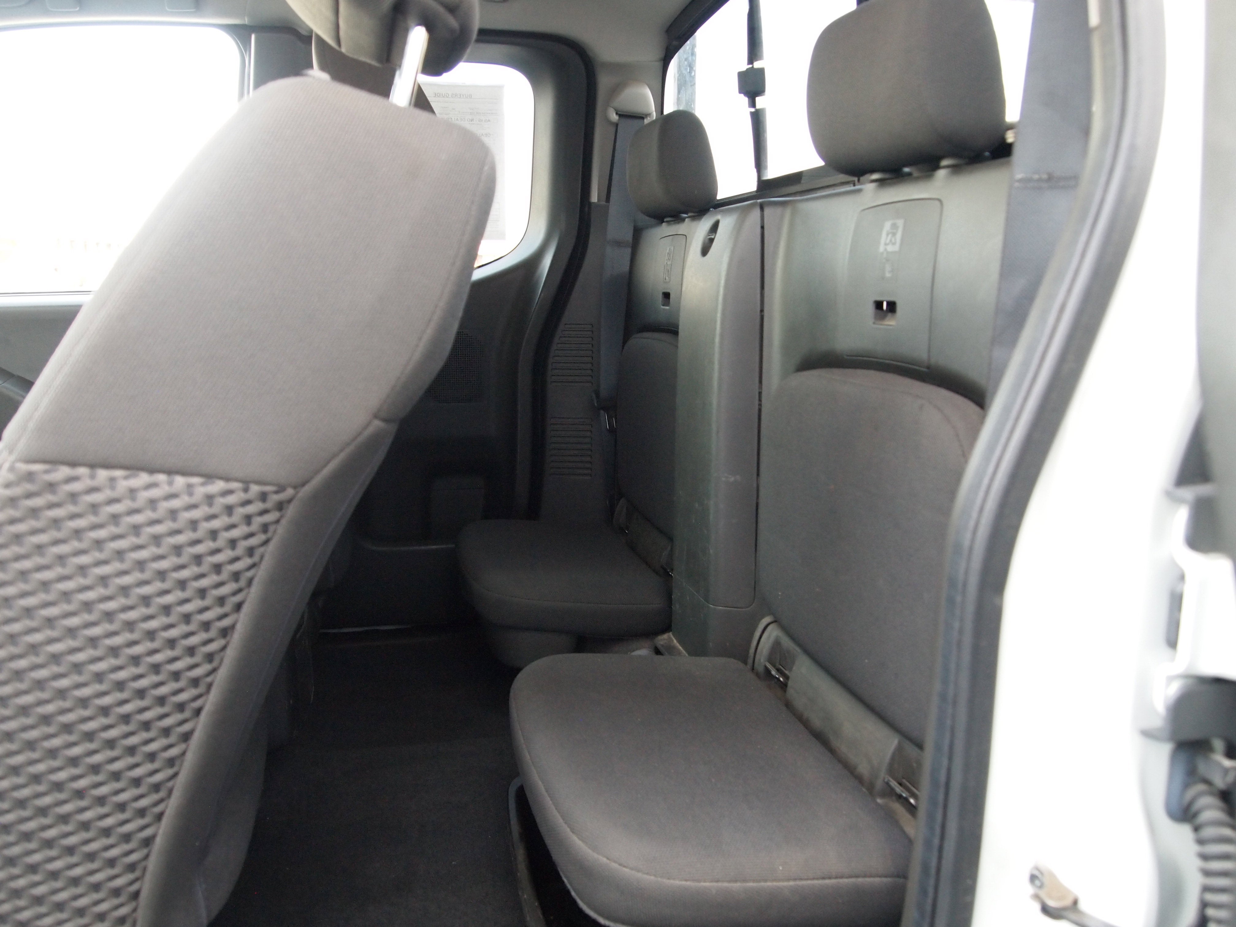 2021 Nissan Frontier SV