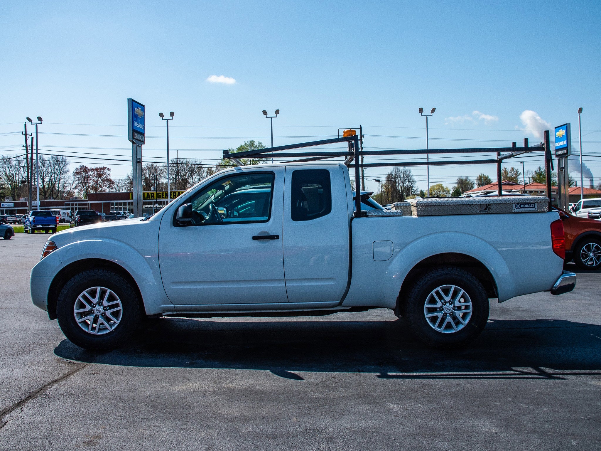 2021 Nissan Frontier SV