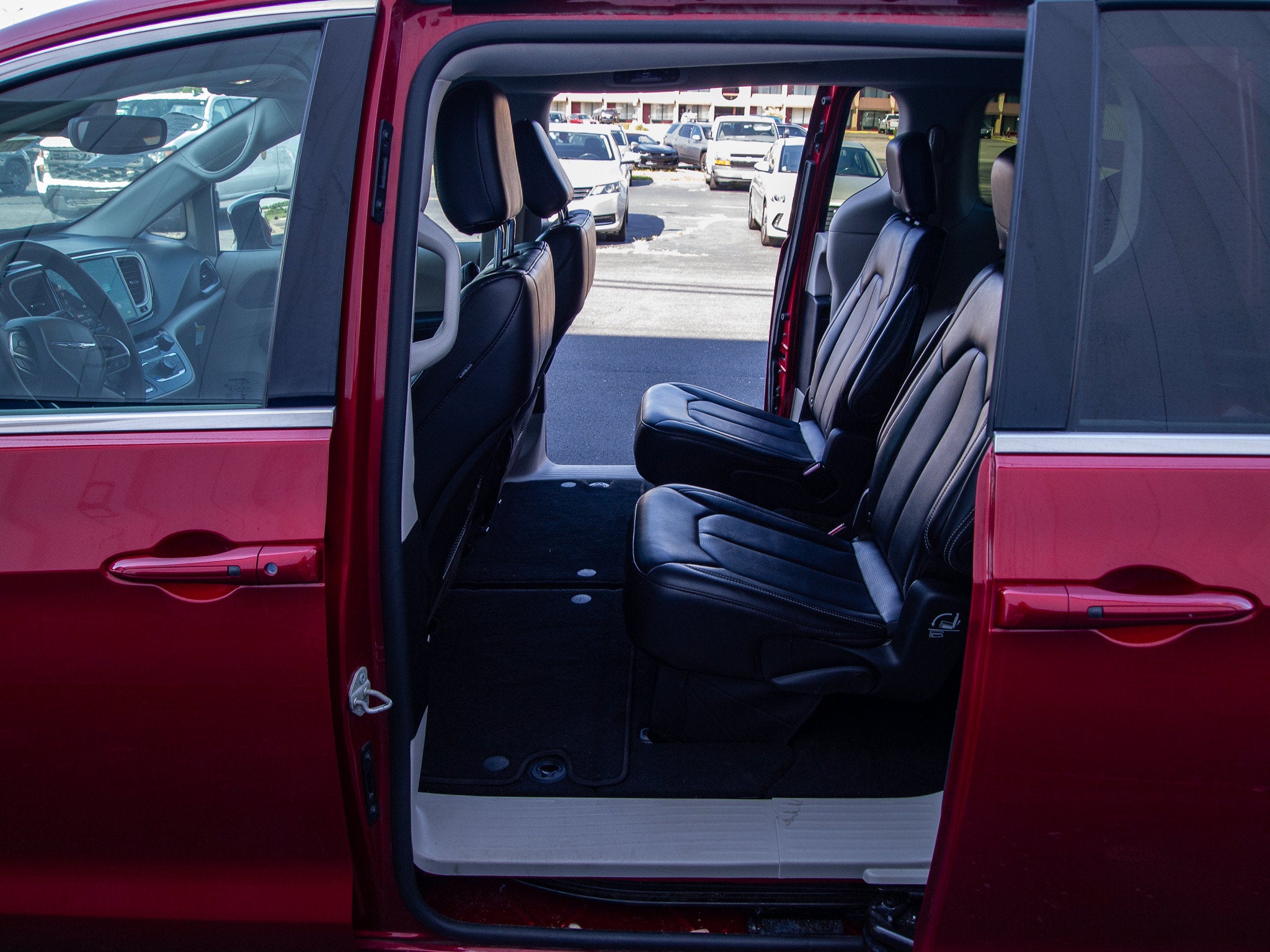 2024 Chrysler Pacifica Touring L