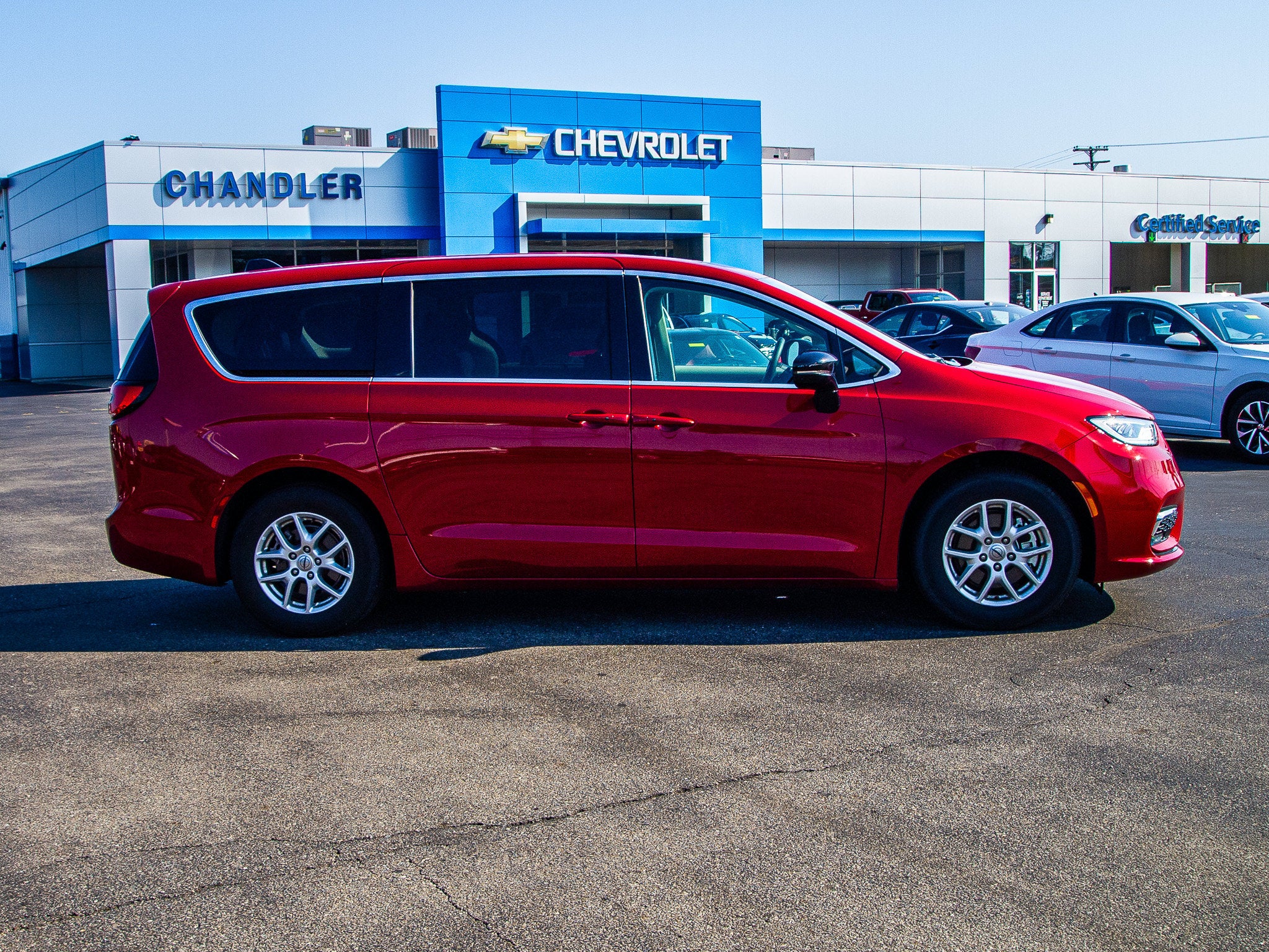 2024 Chrysler Pacifica Touring L