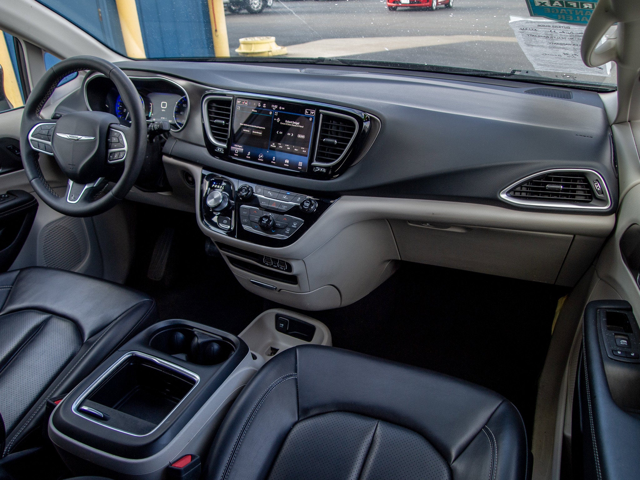 2023 Chrysler Pacifica Touring L