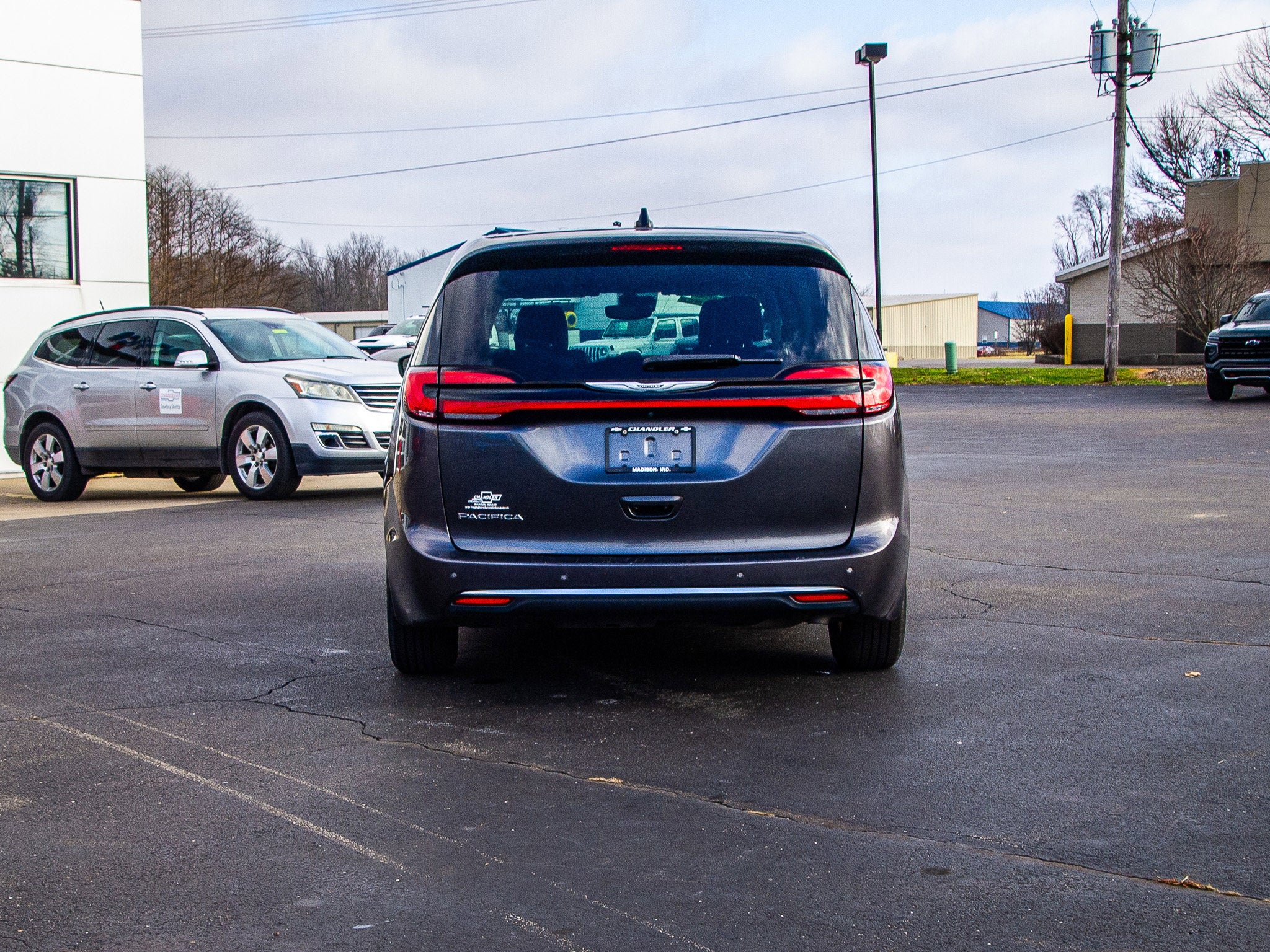 2023 Chrysler Pacifica Touring L