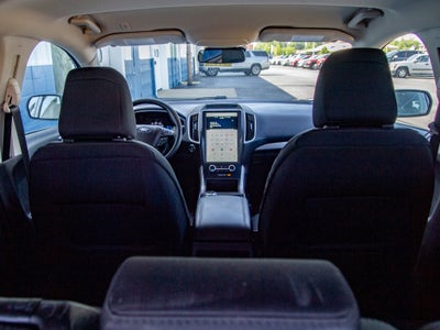 2022 Ford Edge SE