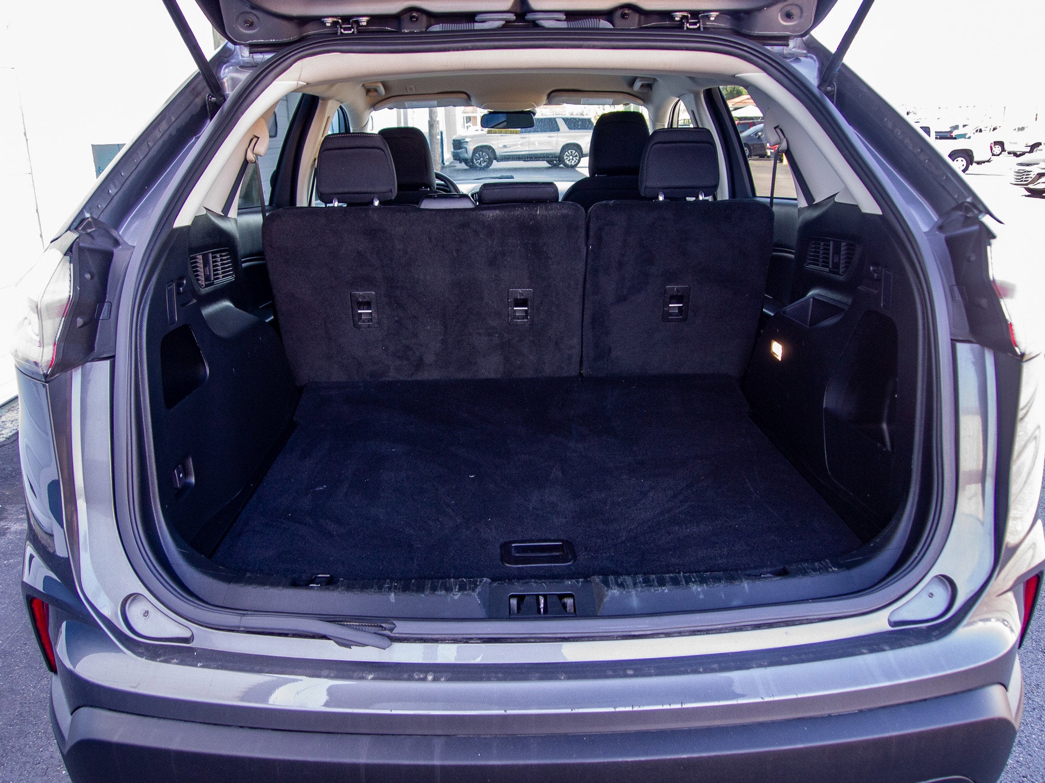 2022 Ford Edge SE