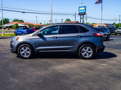 2022 Ford Edge SE