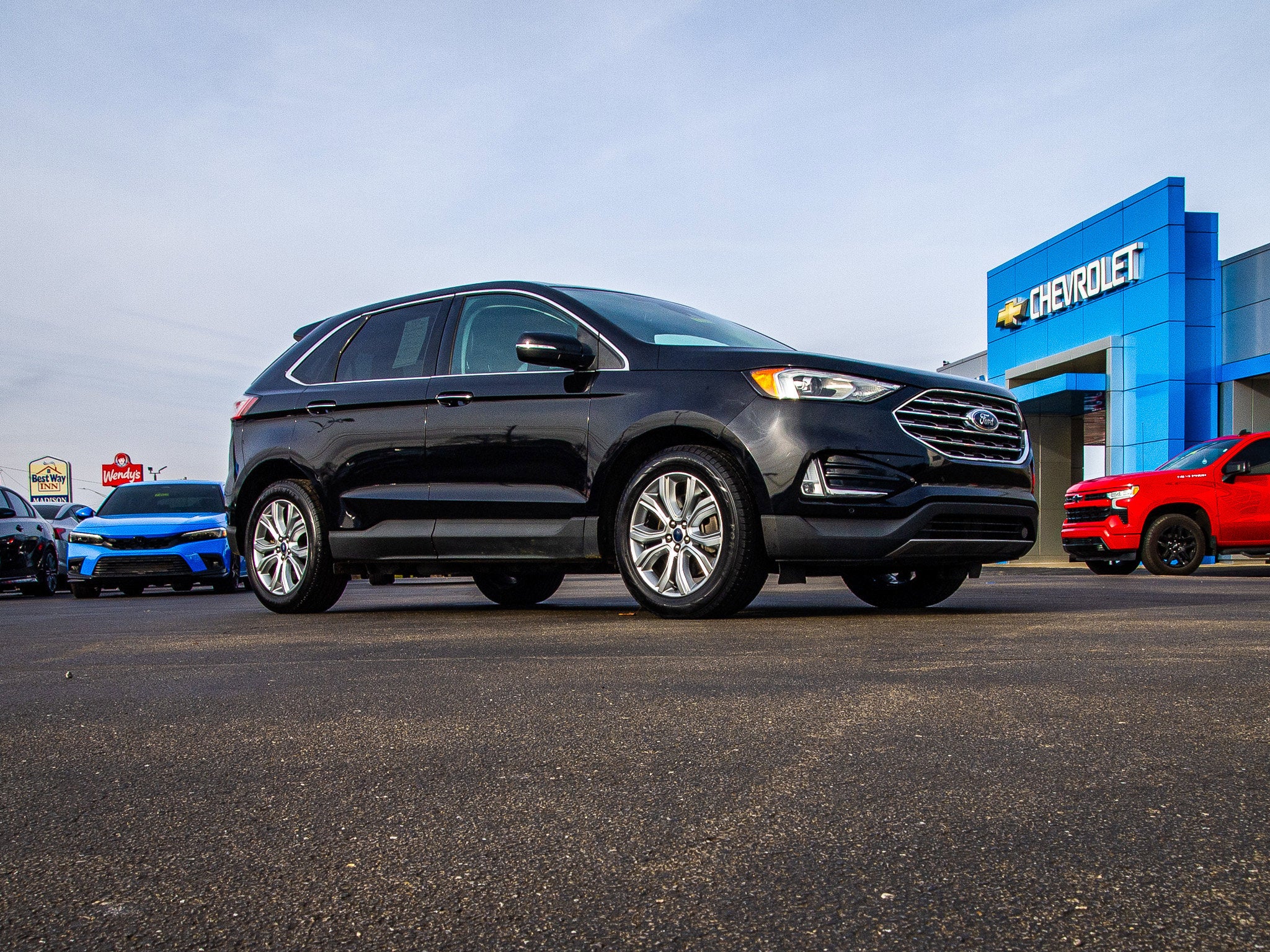 2022 Ford Edge Titanium