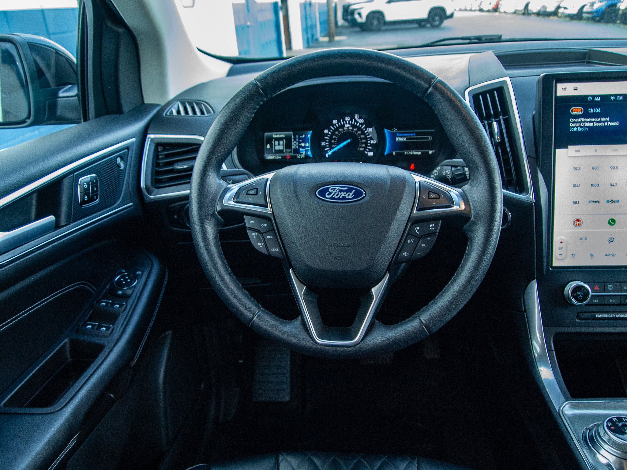 2023 Ford Edge Titanium