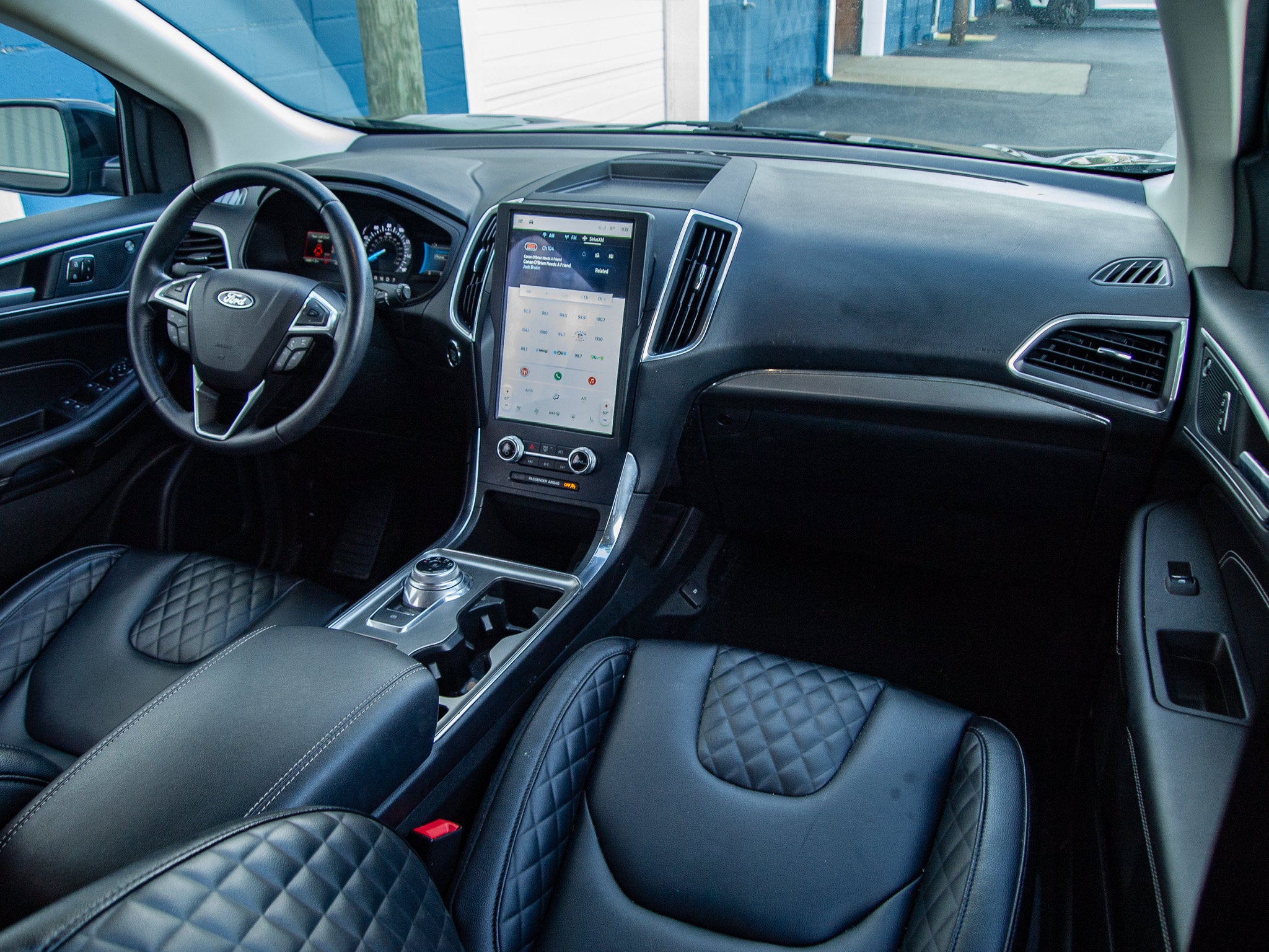2023 Ford Edge Titanium