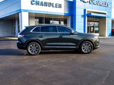 2022 Lincoln Nautilus Reserve