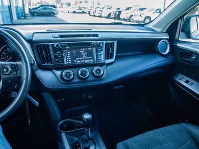 2017 Toyota RAV4 LE