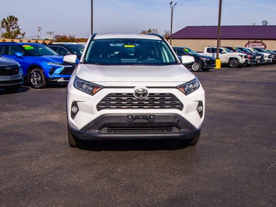 2020 Toyota RAV4 XLE