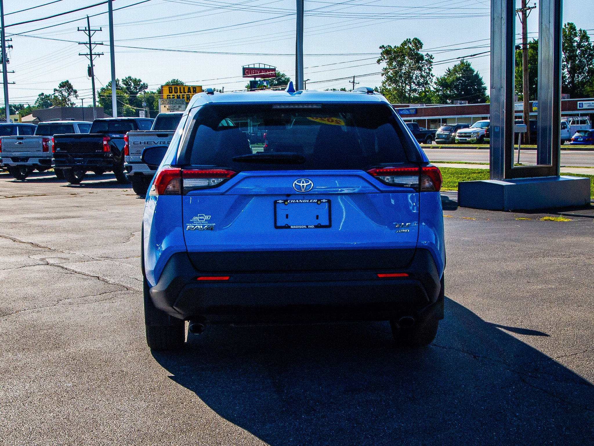 2020 Toyota RAV4 XLE