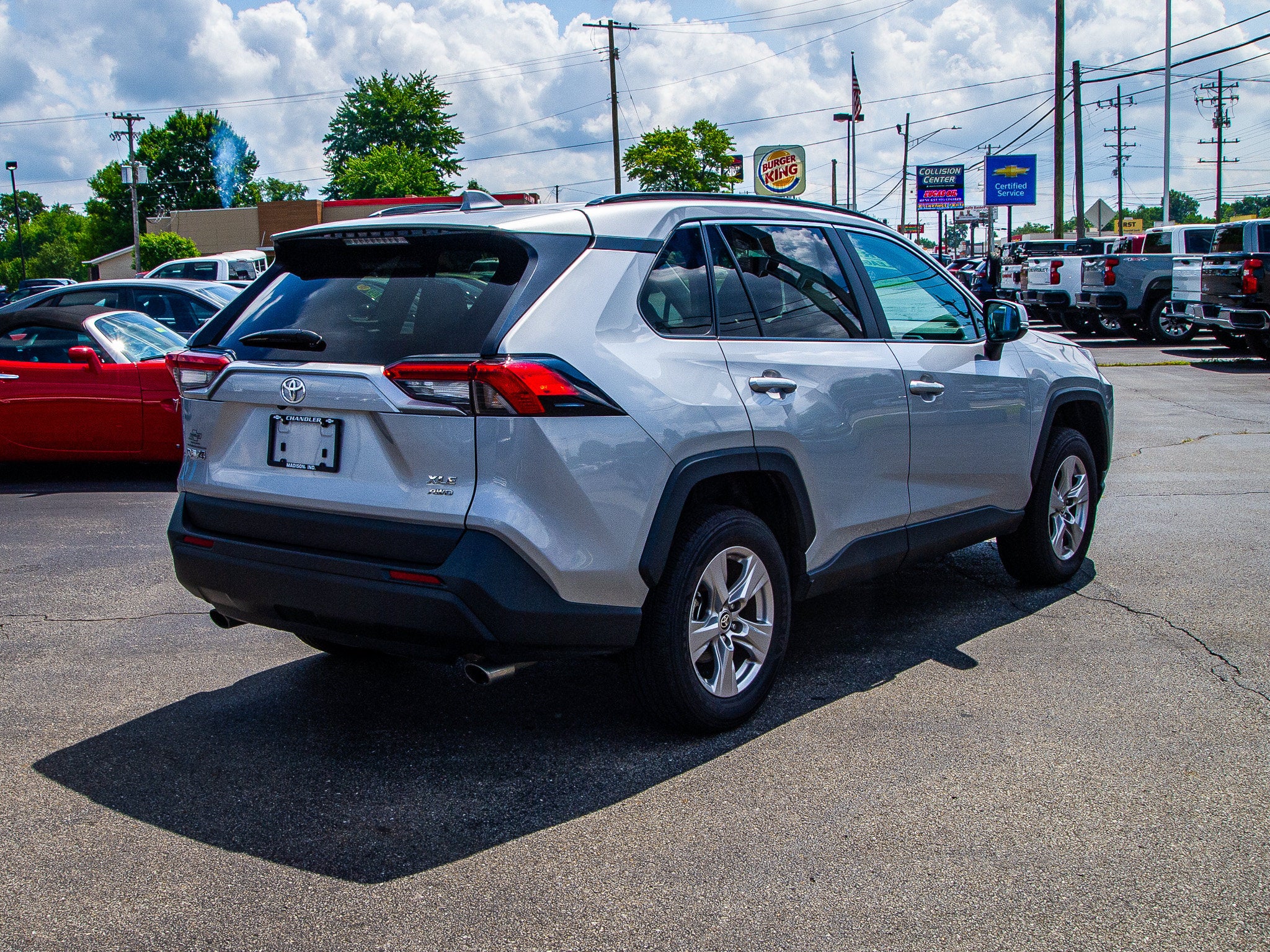 2025 Toyota RAV4 XLE
