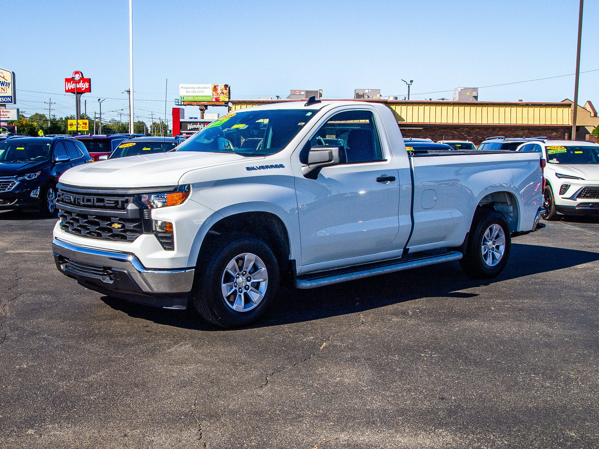 2025 Chevrolet Silverado 1500 WT
