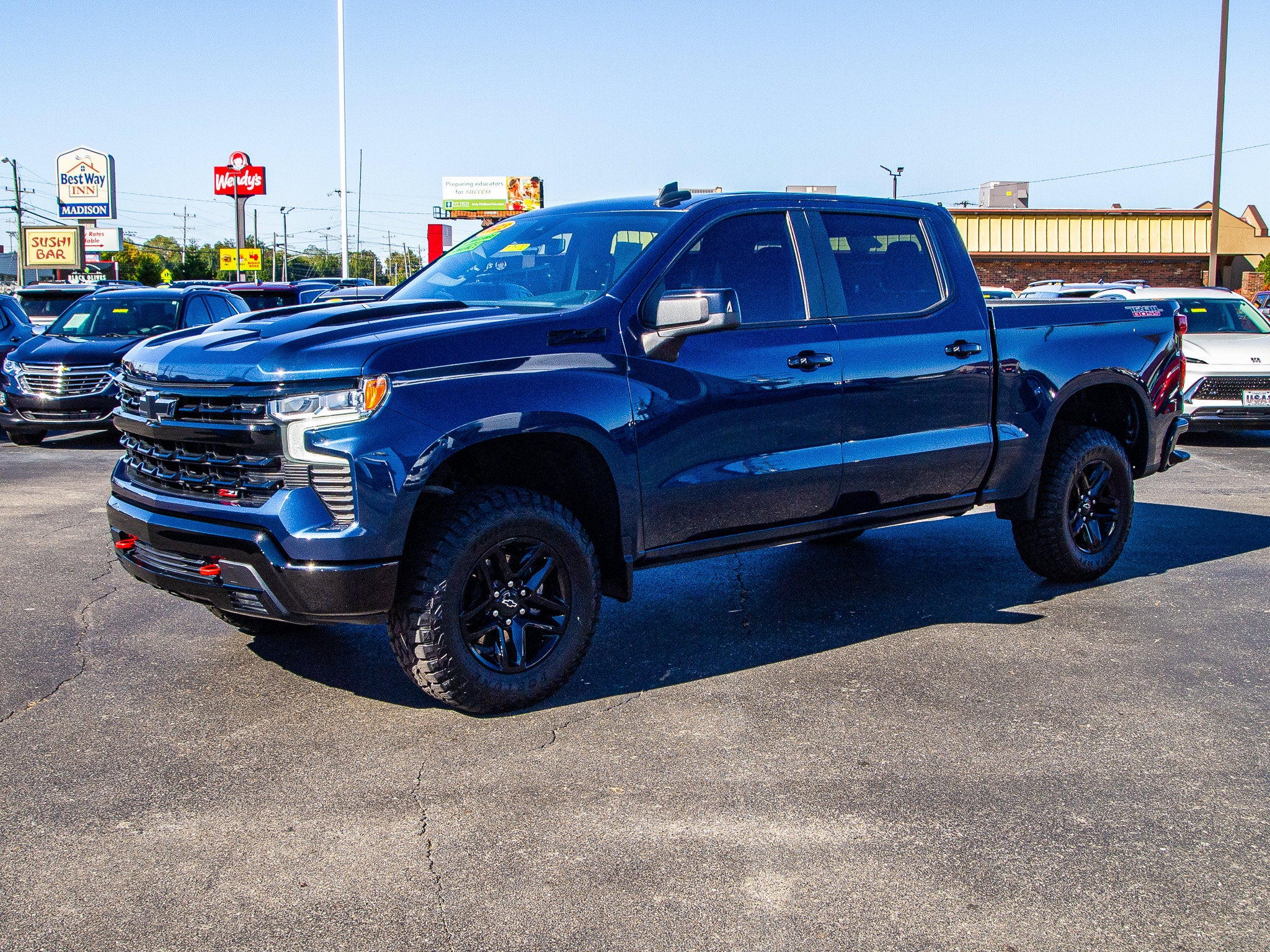 2023 Chevrolet Silverado 1500 LT Trail Boss