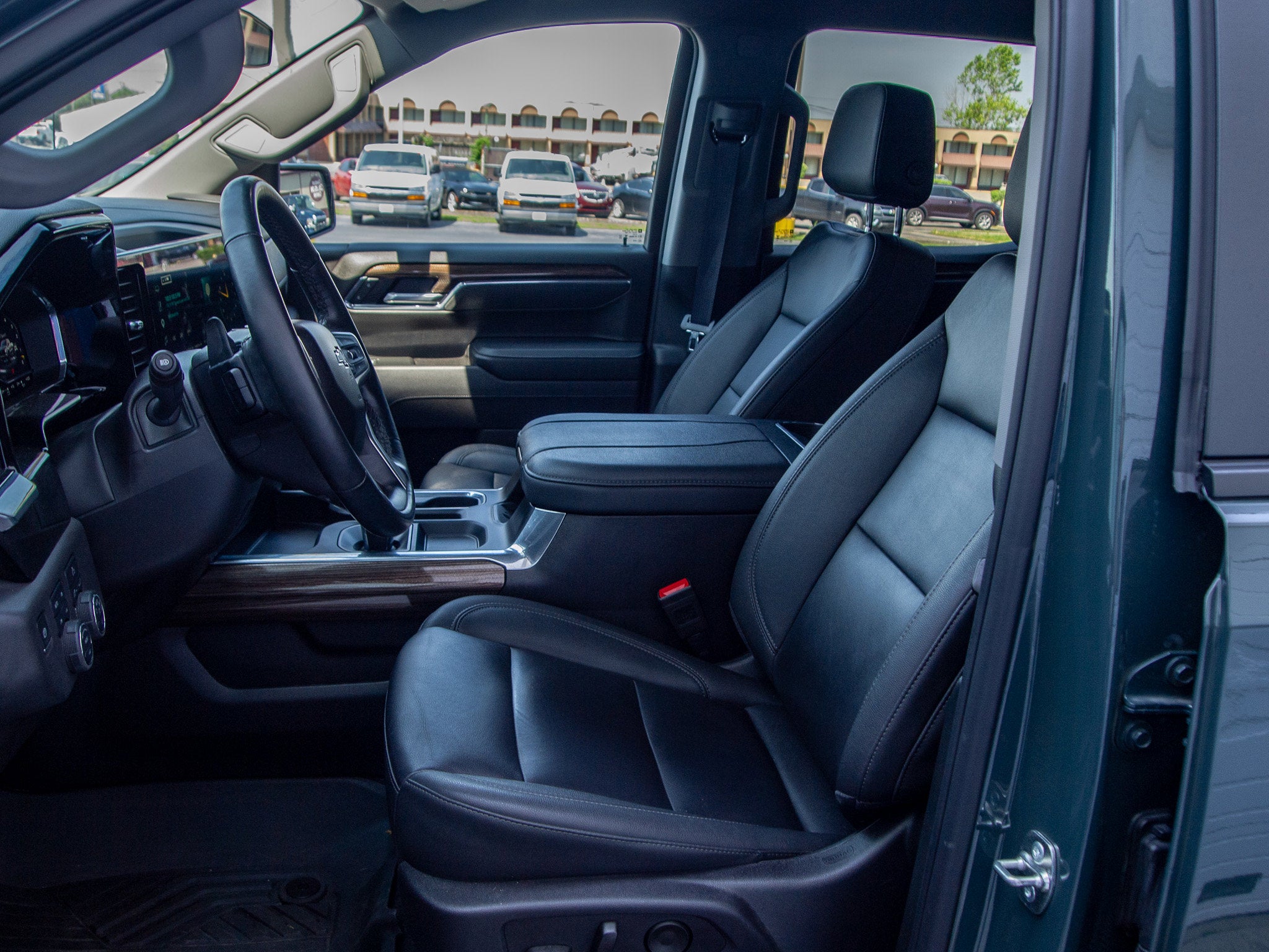 2025 Chevrolet Silverado 1500 LT Trail Boss