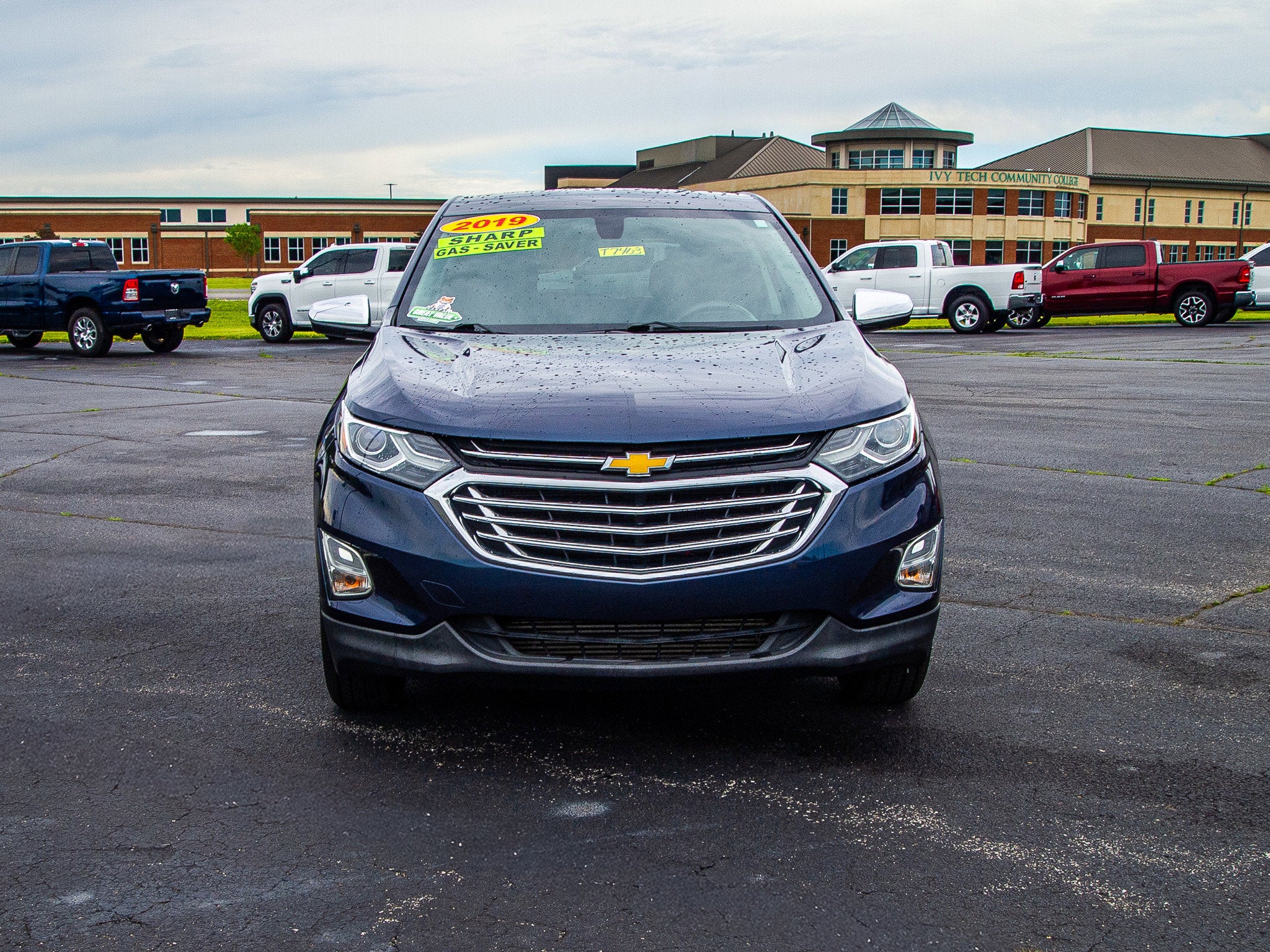 Used 2019 Chevrolet Equinox LS with VIN 3GNAXHEV8KS519934 for sale in Madison, IN